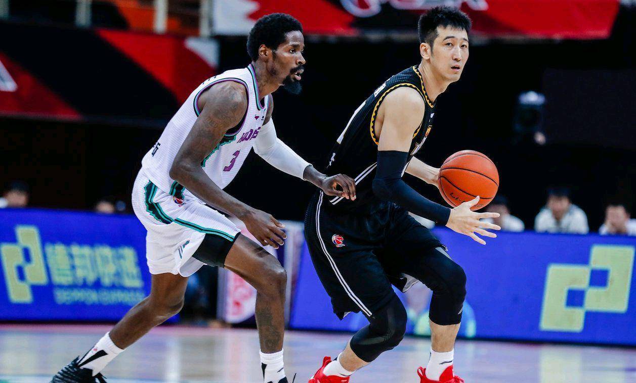 关于关键时刻救场神奇，球员成全队顶梁柱的信息