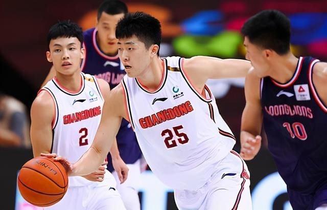 关于来了！挤走张皓嘉！广东男篮正式补强锋线三号位的信息