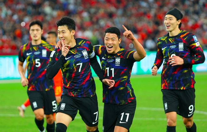 热议国足0-3韩国：意料中的输球我们踢的是二十年前的足球