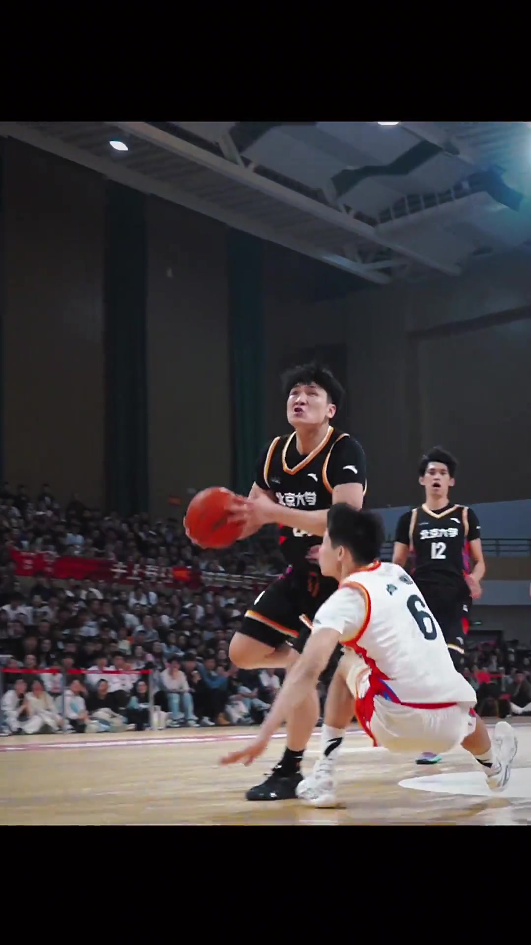 欢迎管子煜来到广州男篮，华侨大学表现令人动容