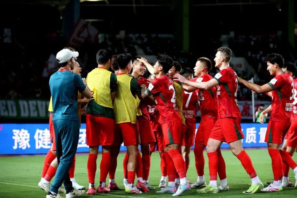 关于河南3-2浙江晋级将战申花，王上源、钟义浩互相传射，卡多索绝杀的信息