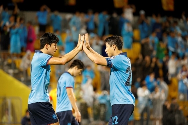 南特从凯尔特人签下24岁韩国中场权赫圭，双方签约3年