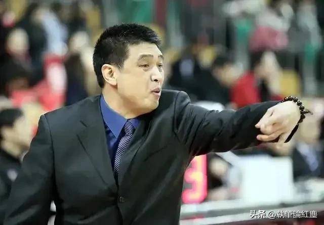 北控闵鹿蕾因个人原因辞职聘请张庆鹏担任主教练的简单介绍