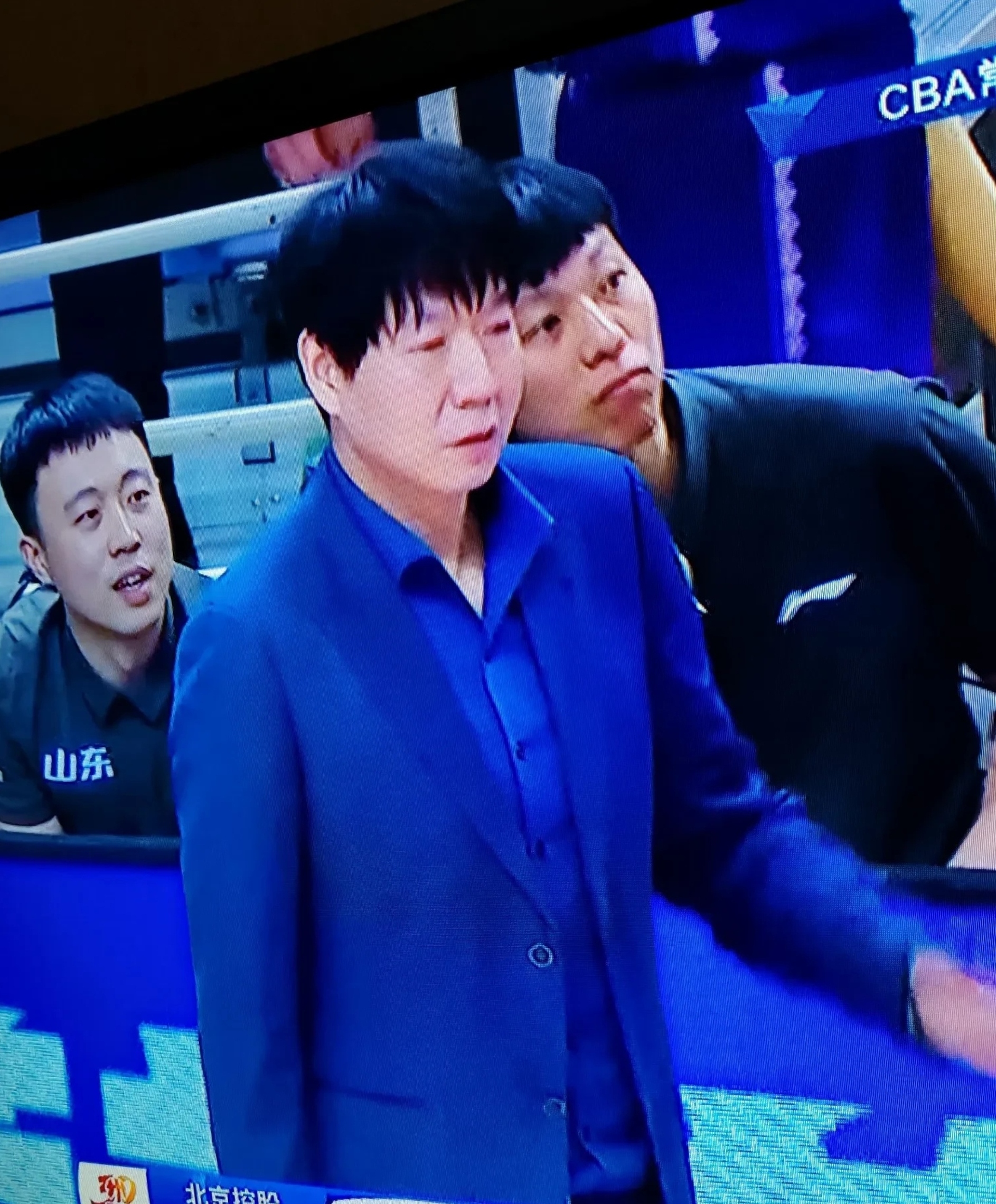 江苏男篮连败状态不佳，争夺季后赛岌岌可危的简单介绍