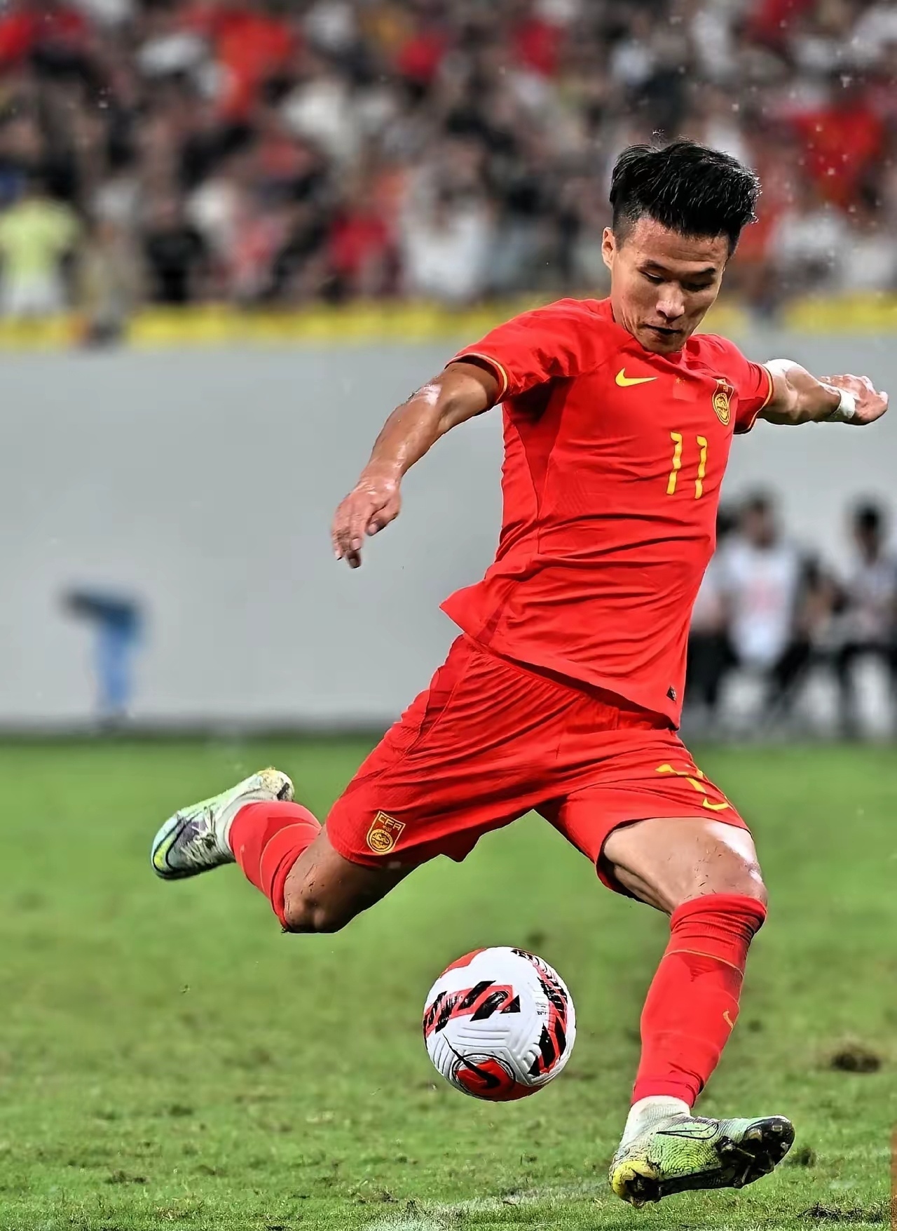 关于一场2-1绝杀，让中国队争冠起死回生，还送亚洲冠军2连败垫底出局的信息